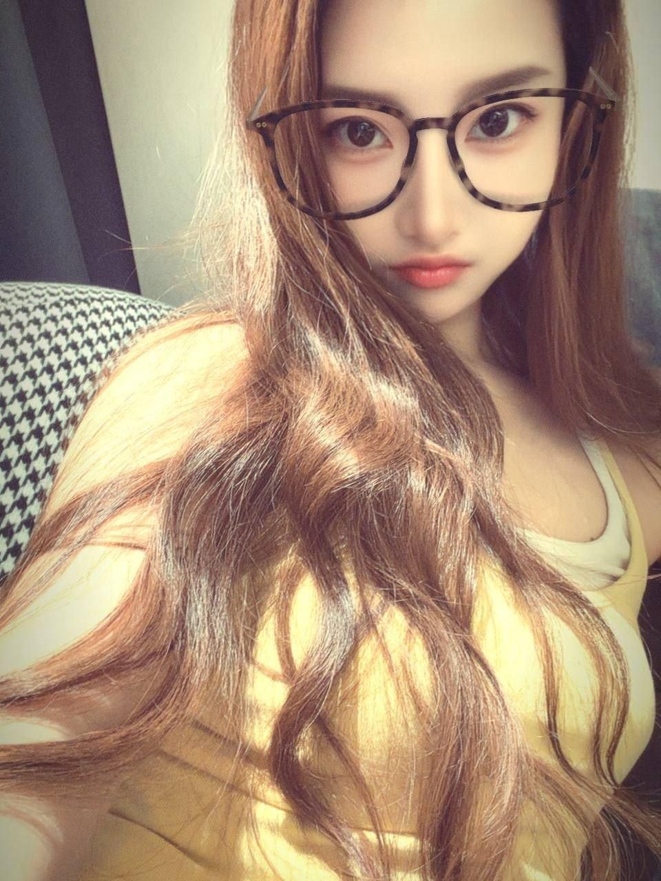 长腿气质叶子御姐