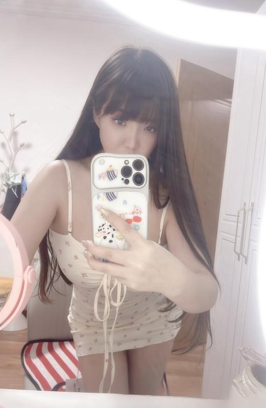 大胸甜妹纸