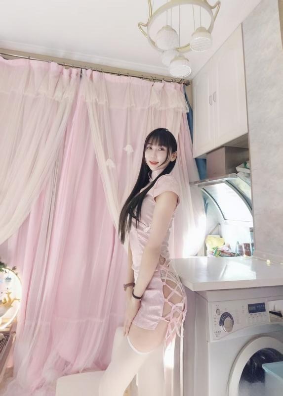 南关性感美腿妹子