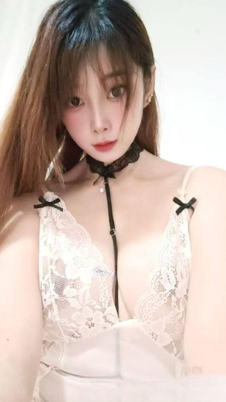 长宁大长腿大奶E御姐