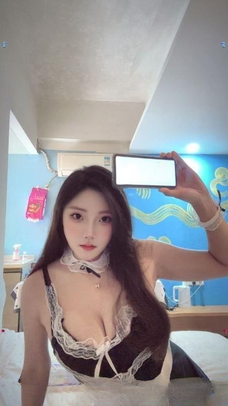 知性美奶妹妹