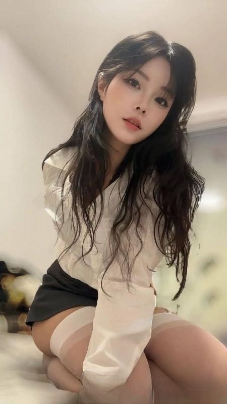 性感火辣风骚桃桃