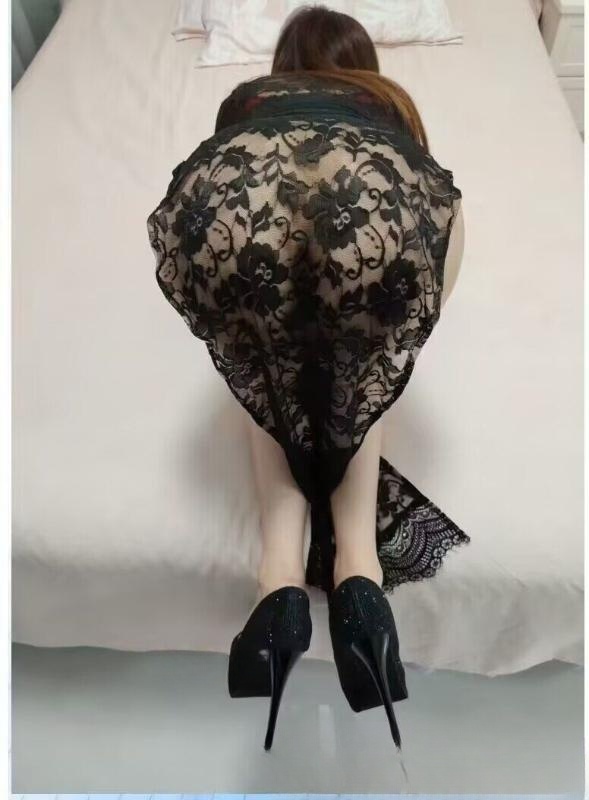 刚下海的娇小少妇