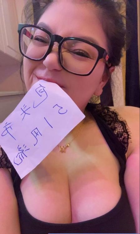 包头蜜桃臀少妇