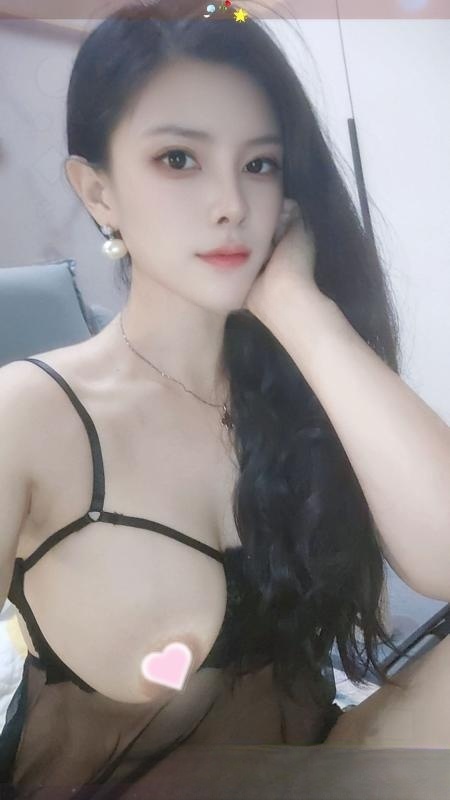 钟楼成熟御姐