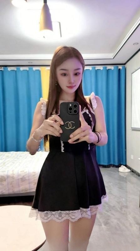 小月亮御姐一线天