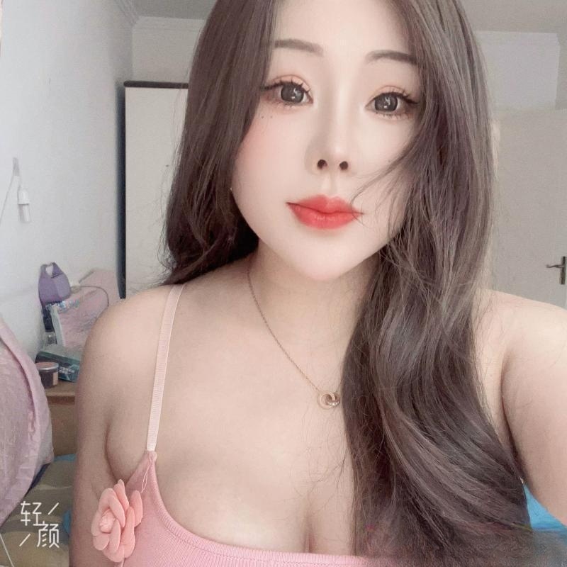 36D大奶少妇