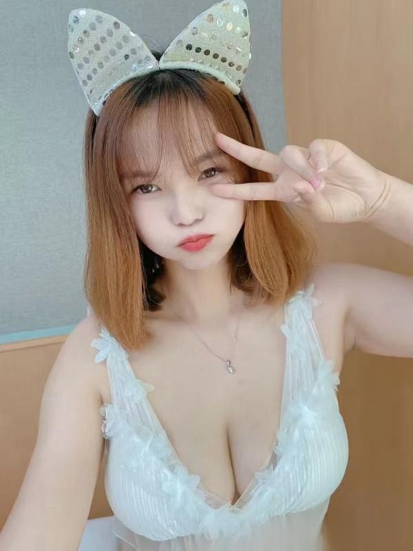 性价比大胸莞式服务