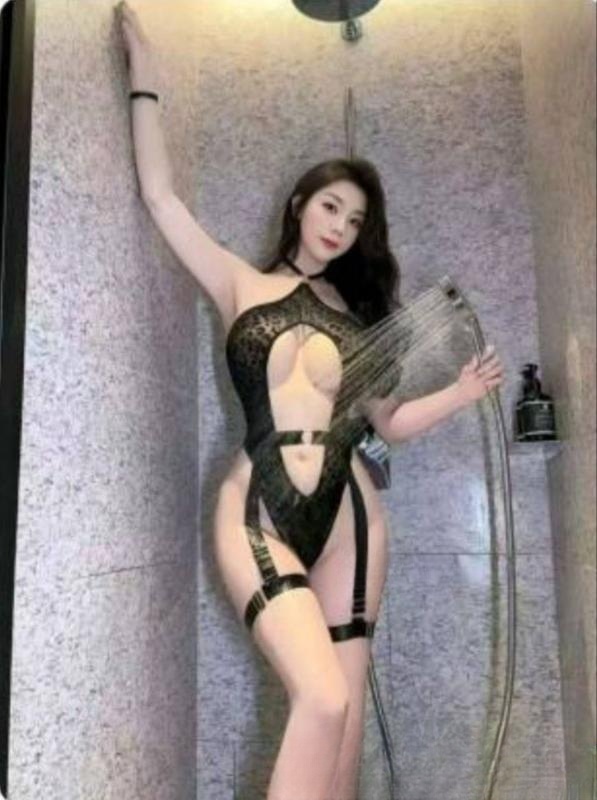 性感风骚妖精吉吉