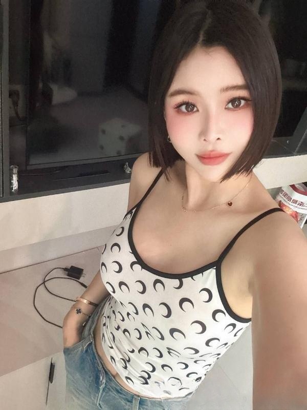 服务系白虎b曦瑶老师