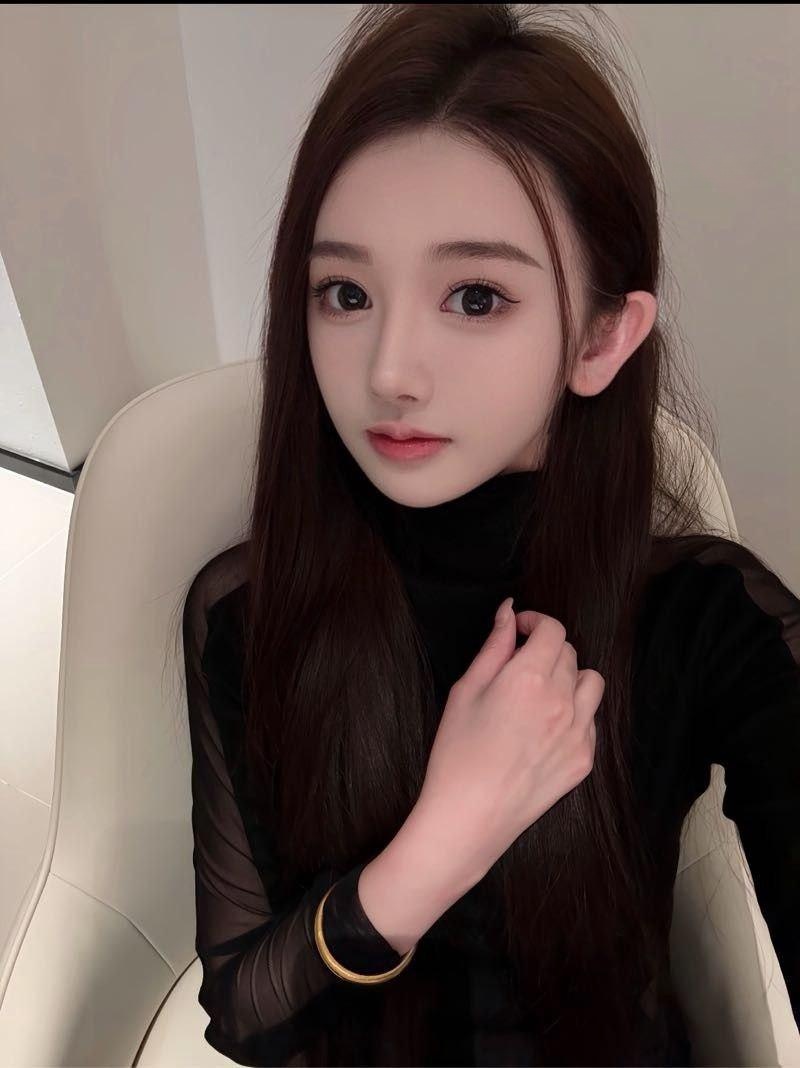 会喷水的幼师妹妹