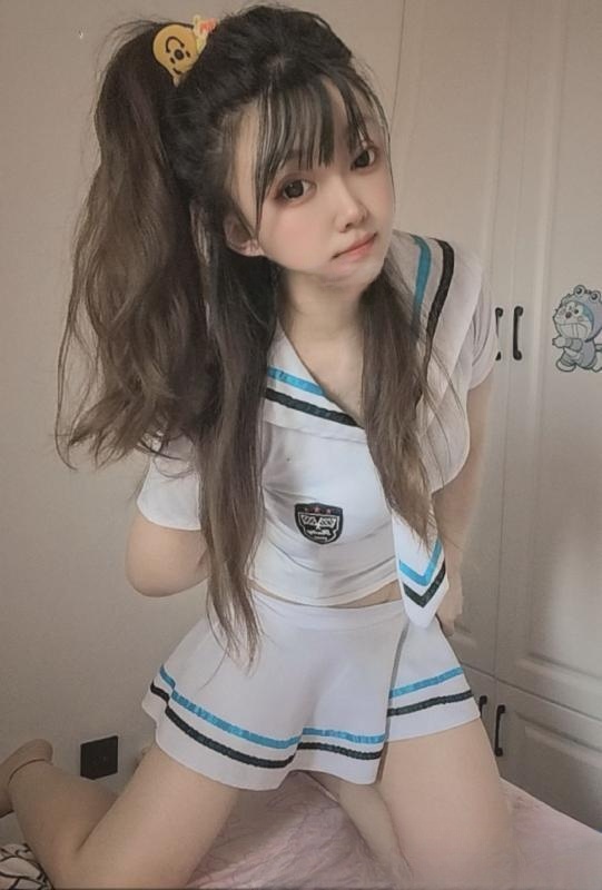 临平制服大胸诱惑
