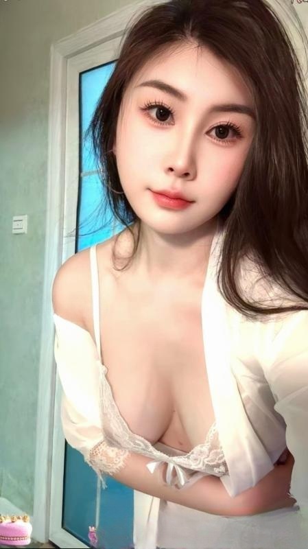 临平美乳小骚妇绾绾