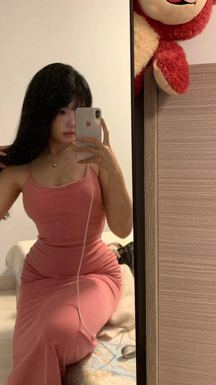 萝莉脸奶牛身材