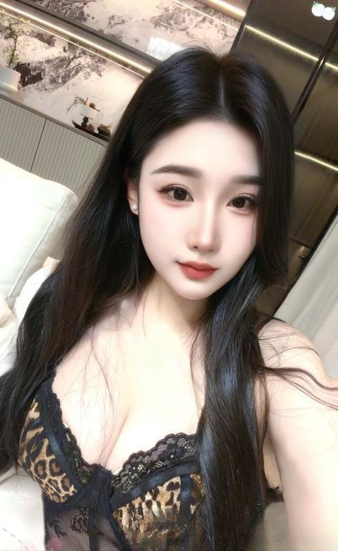 翘臀多乐老师
