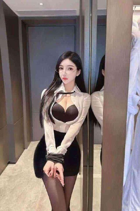 熟女小蛮腰蜜桃臀