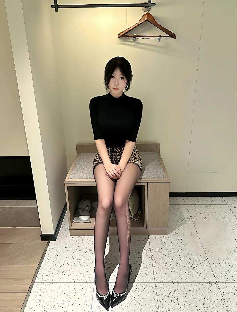 小骚b又紧水又多