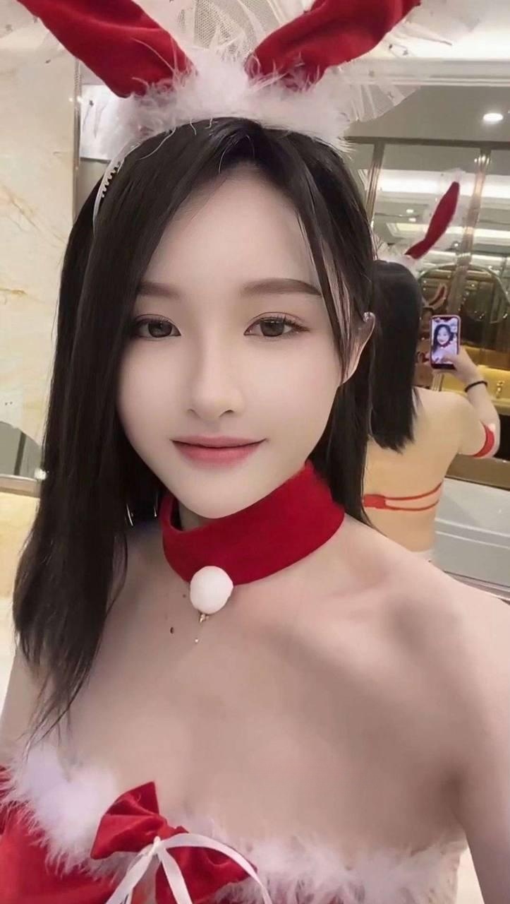 高颜骚妹平民价服务