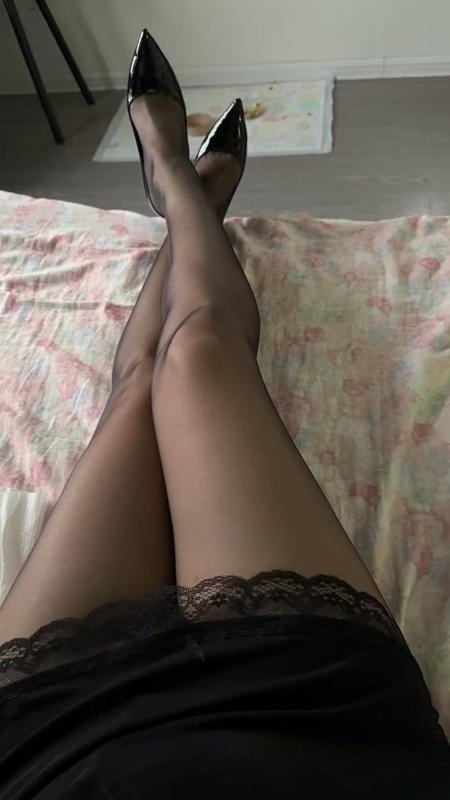 肤白貌美骚嫩妹