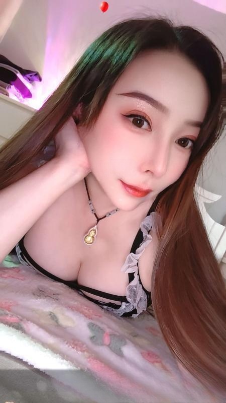 丰满的知性熟女