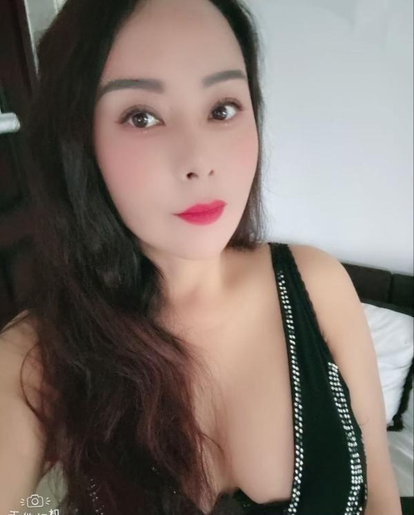 二刷花果园佛系少妇