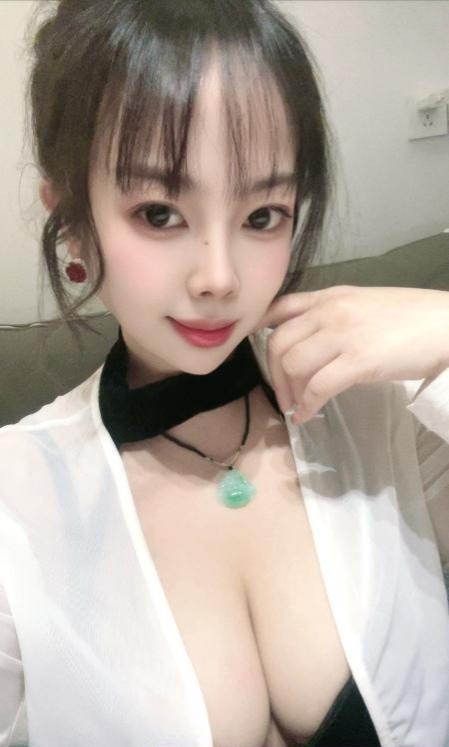 依依小姐姐