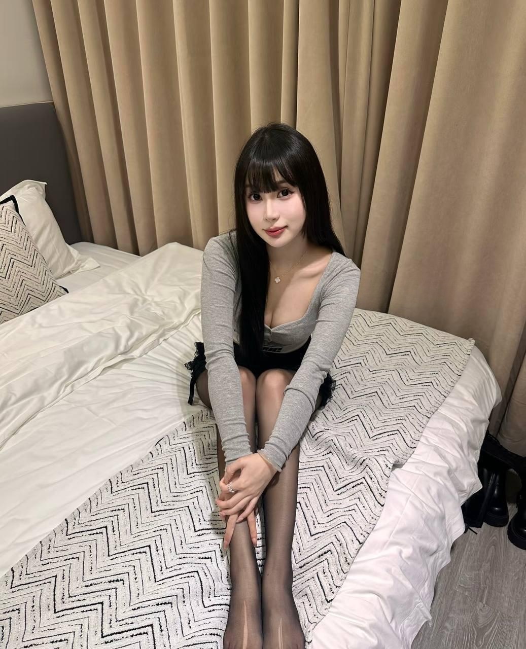 听话会喷水少妇