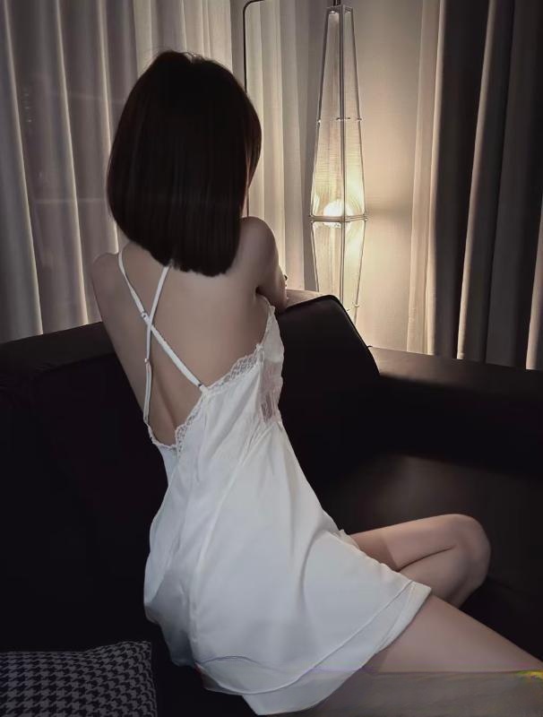 瑶海短发气质御姐