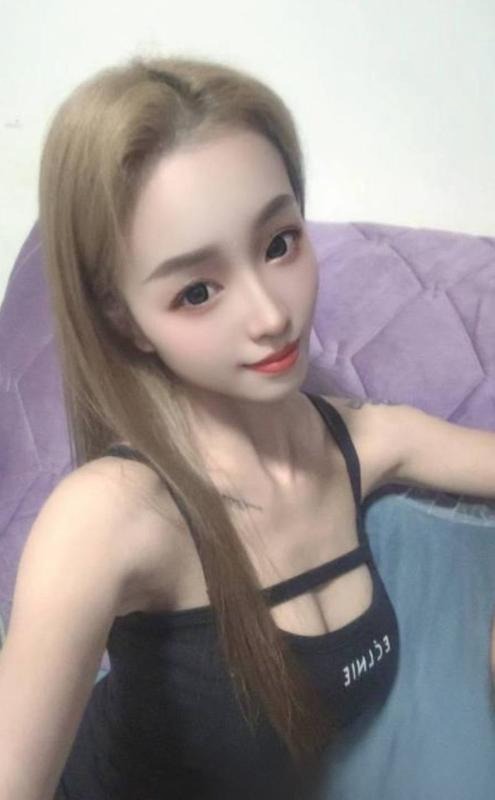 成华纯御甜妹