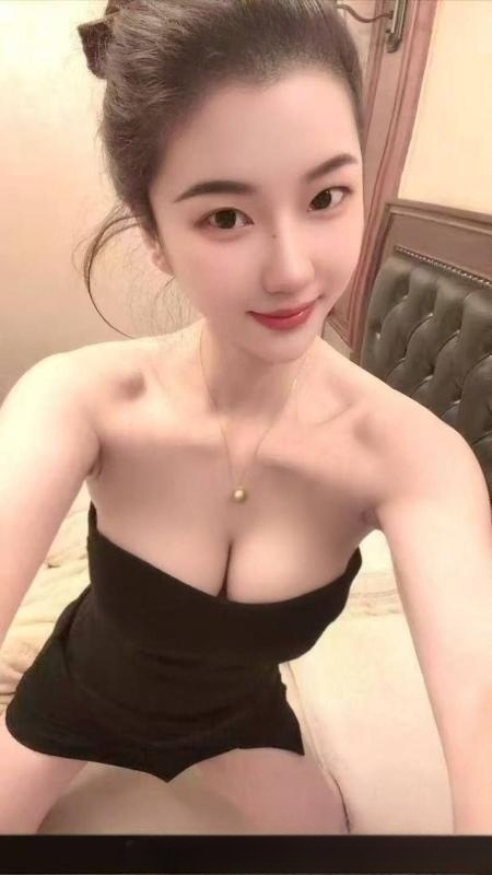 三刷莫妮卡瑜伽老师