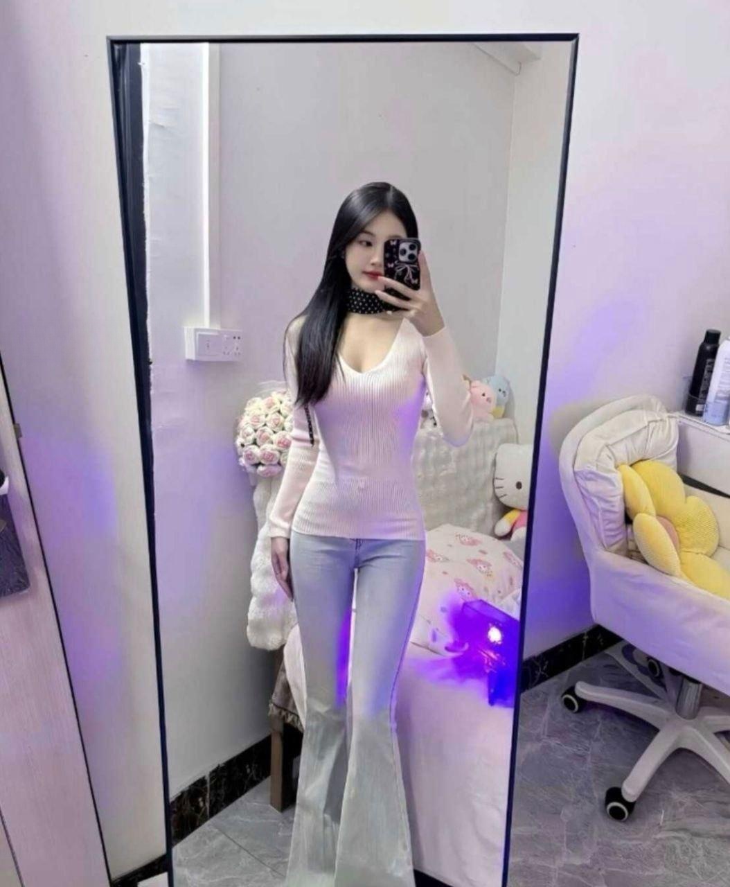 肥美高挑巨乳