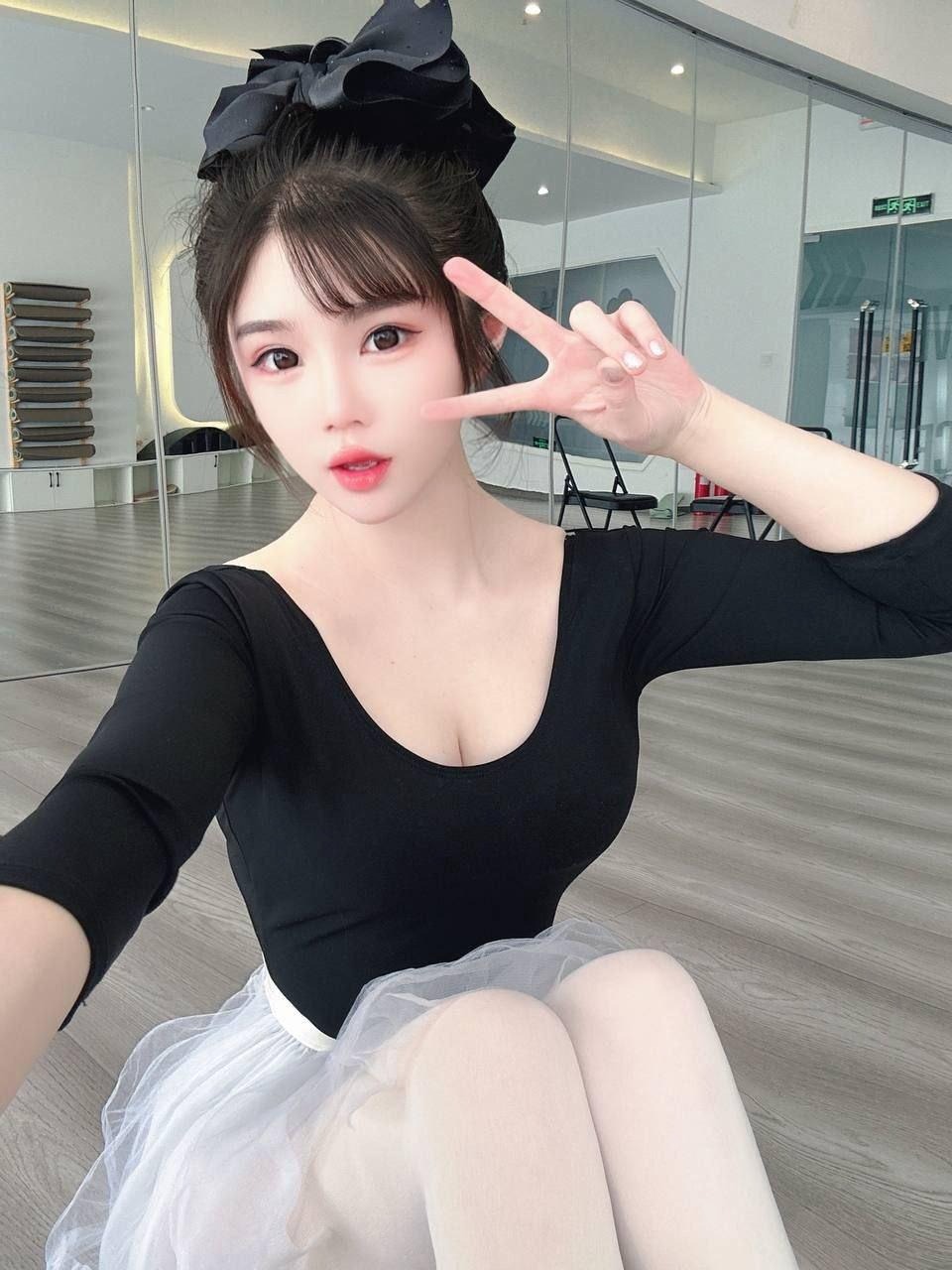 爆插小嫩穴