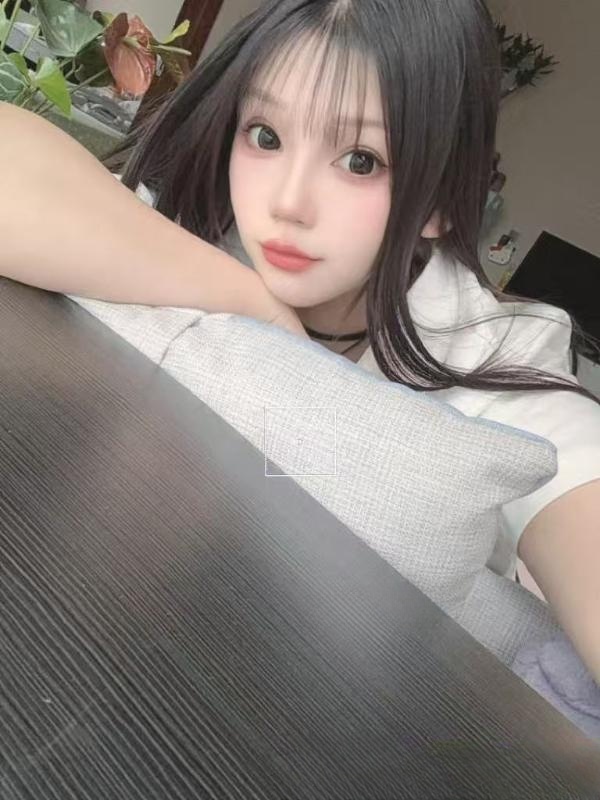 御萝双休的喵喵老师