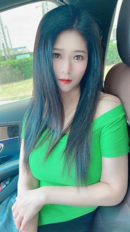 襄阳风骚大胸妹