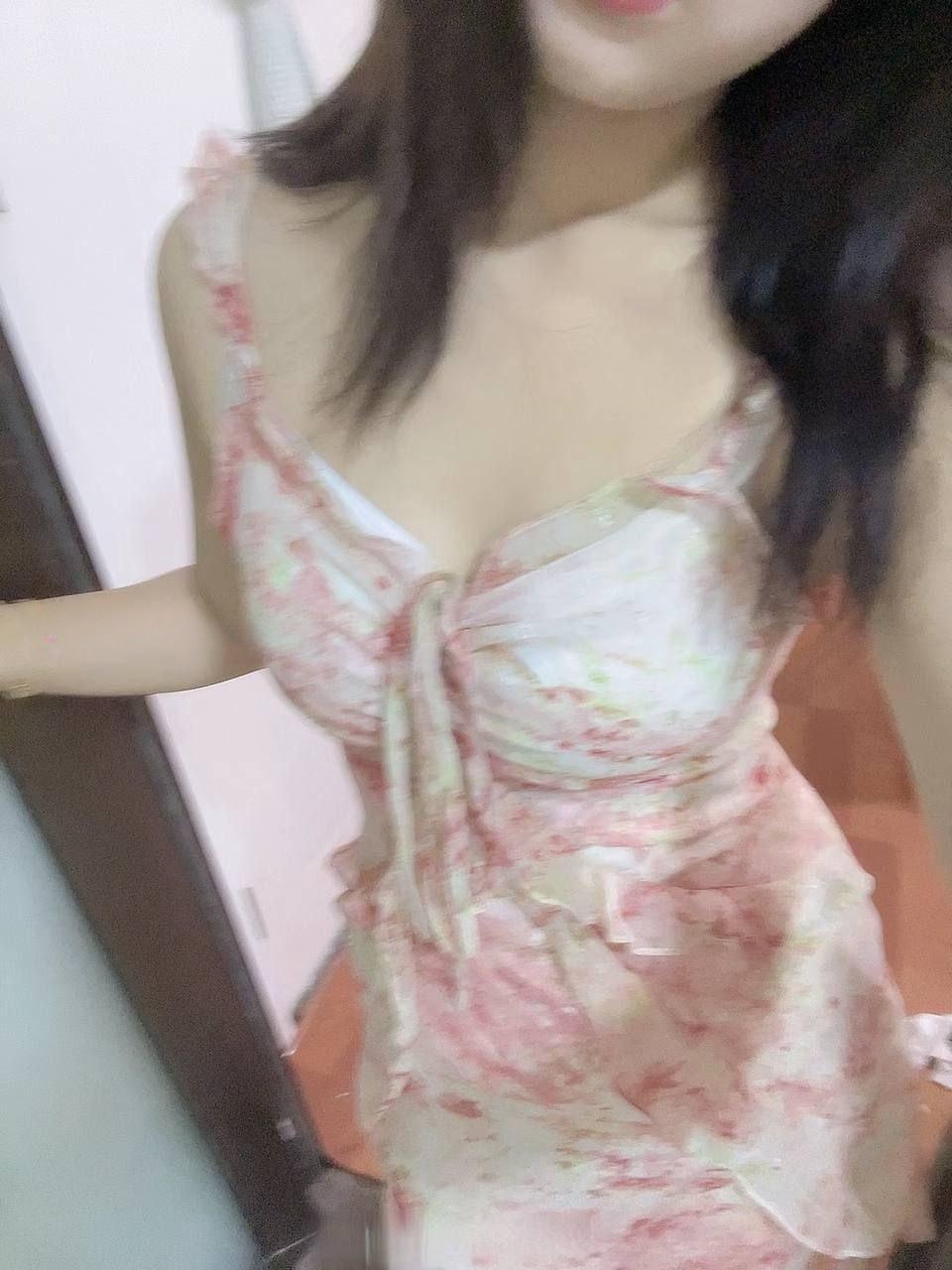 骑乘口活超棒小妹