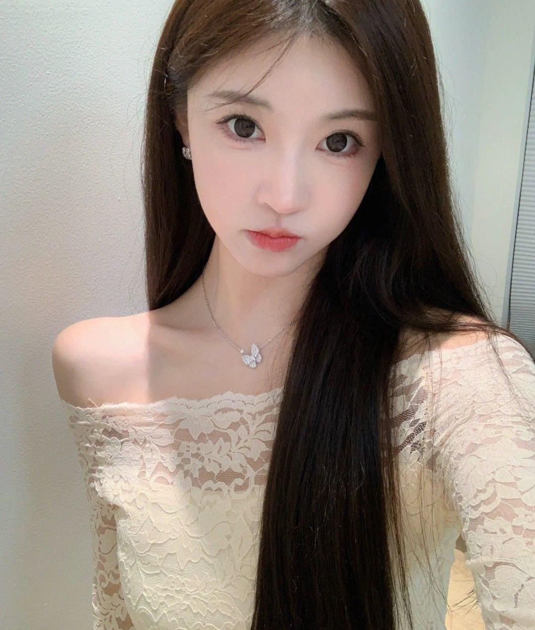 学生妹紧致小粉穴