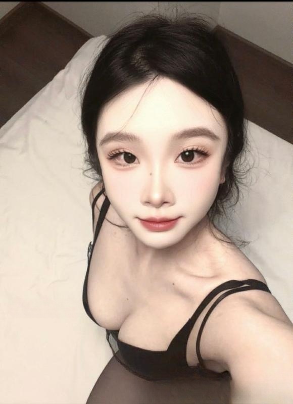 南城舌吻小爱