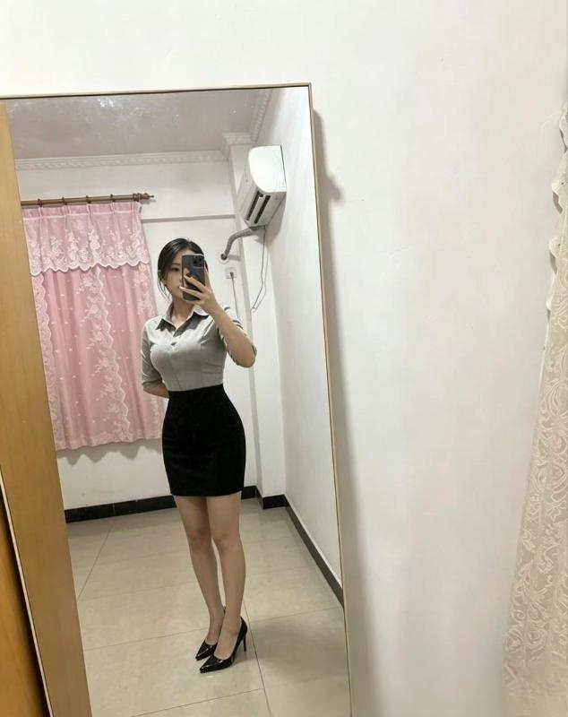西区莞式水床大胸妹