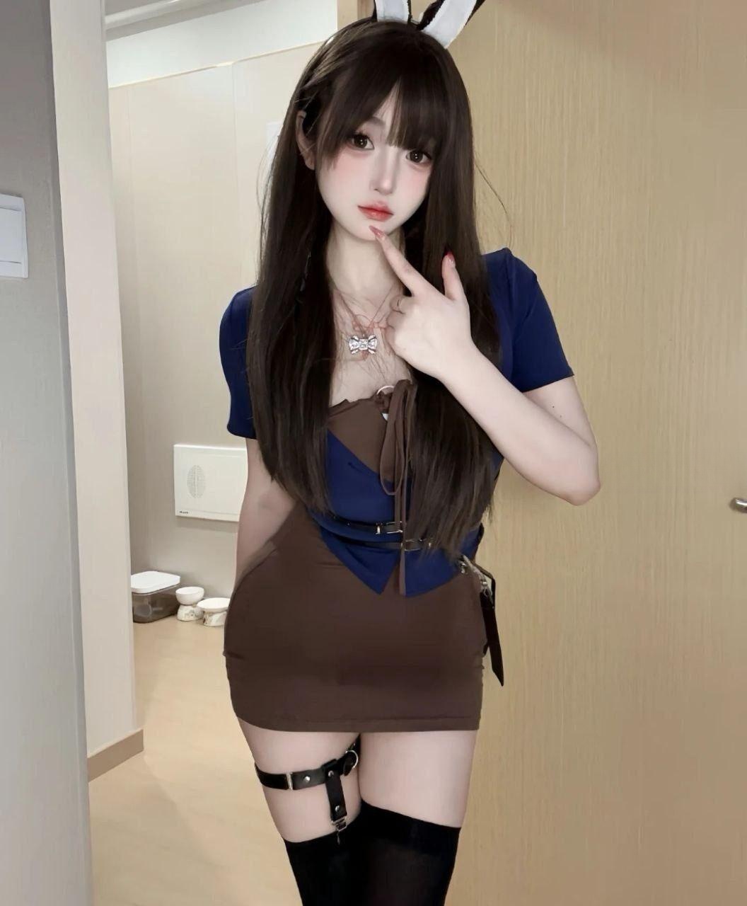 白虎嫩嫩小妹