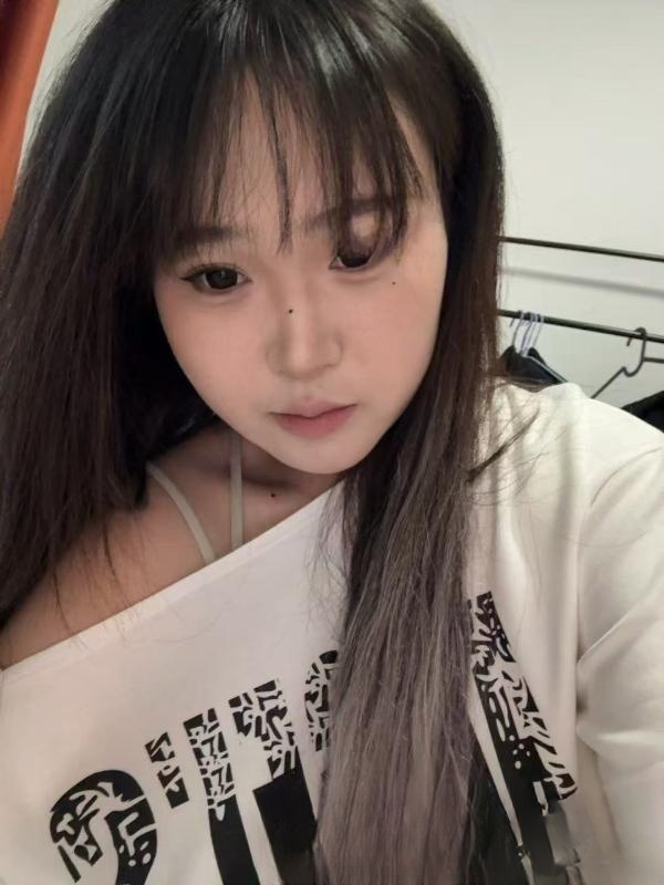 婴儿肥小骚货