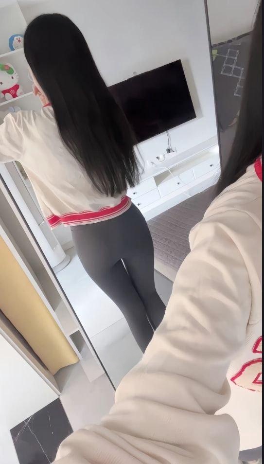 水嫩一线天务工妹