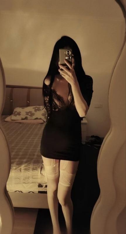 栖霞马群嫩妹